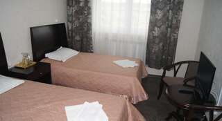Гостиница Юбилейная Иркутск Стандартный двухместный номер с 2 отдельными кроватями-1